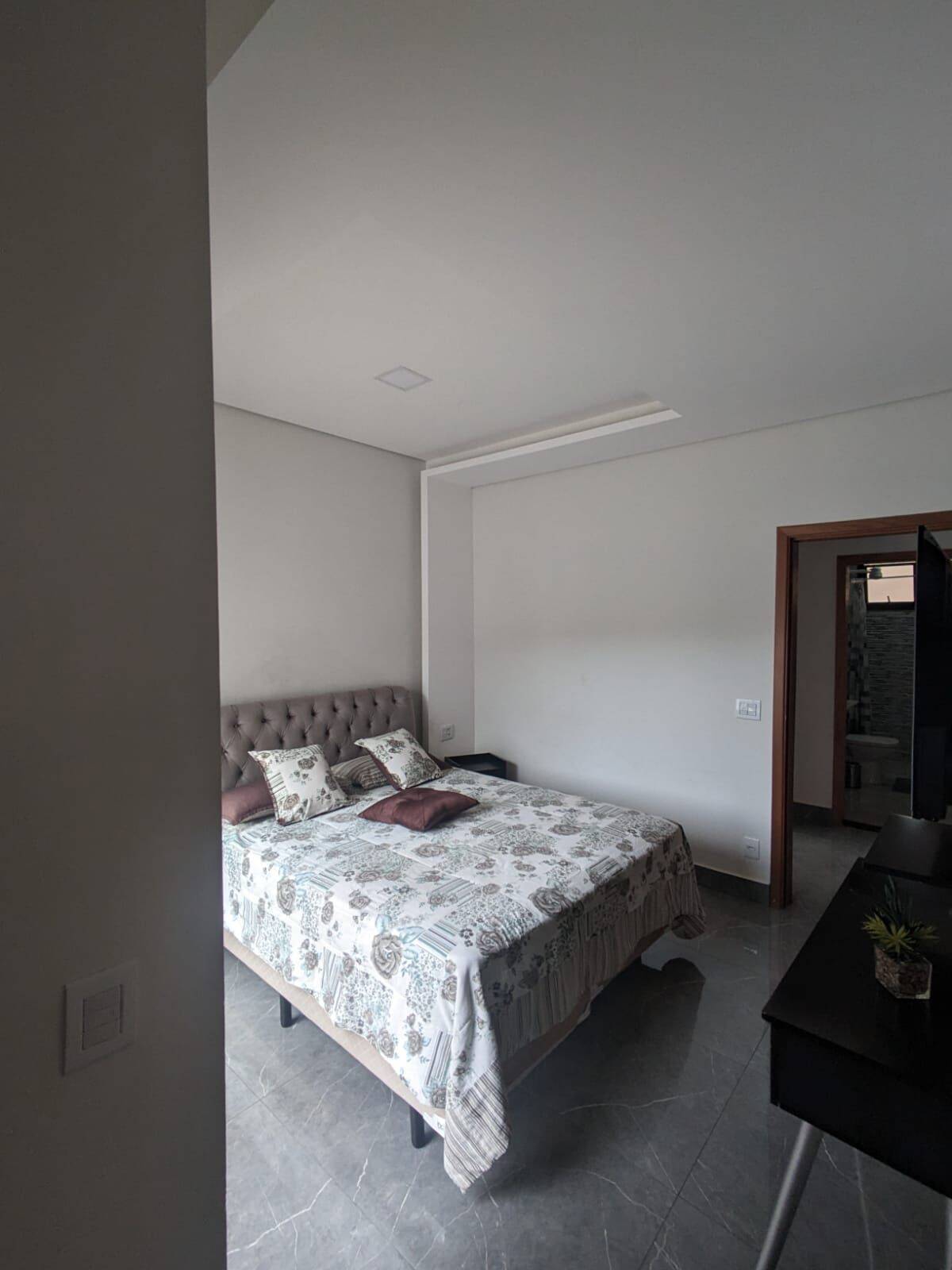 Casa para alugar com 3 quartos, 175m² - Foto 34