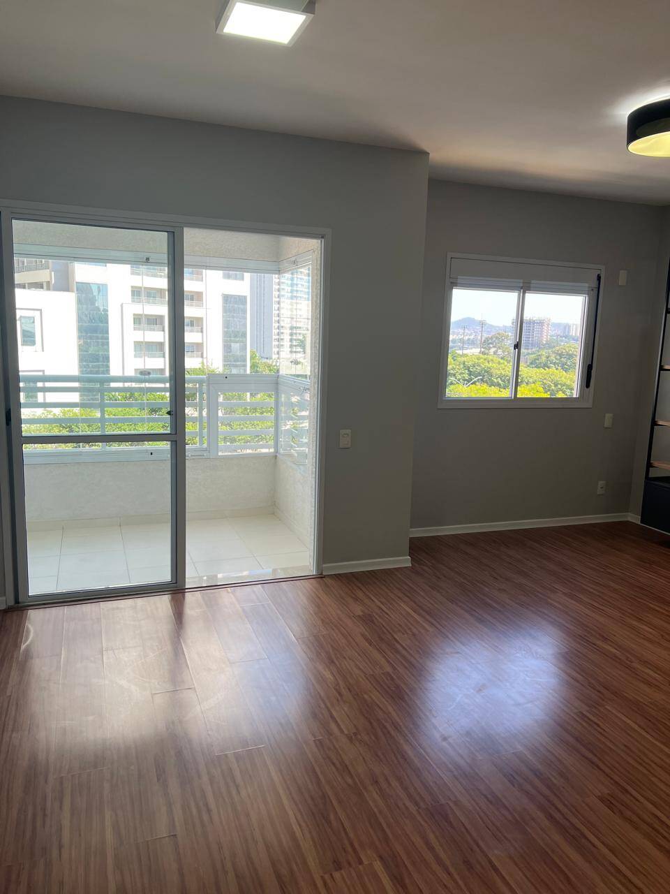 Apartamento para alugar com 1 quarto, 67m² - Foto 1