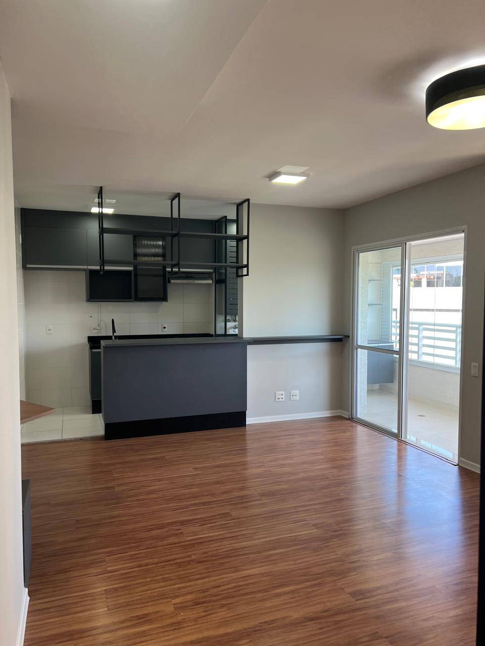 Apartamento para alugar com 1 quarto, 67m² - Foto 15