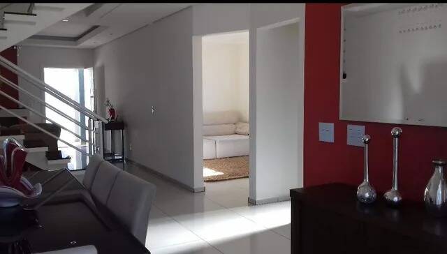 Casa à venda com 3 quartos, 290m² - Foto 10