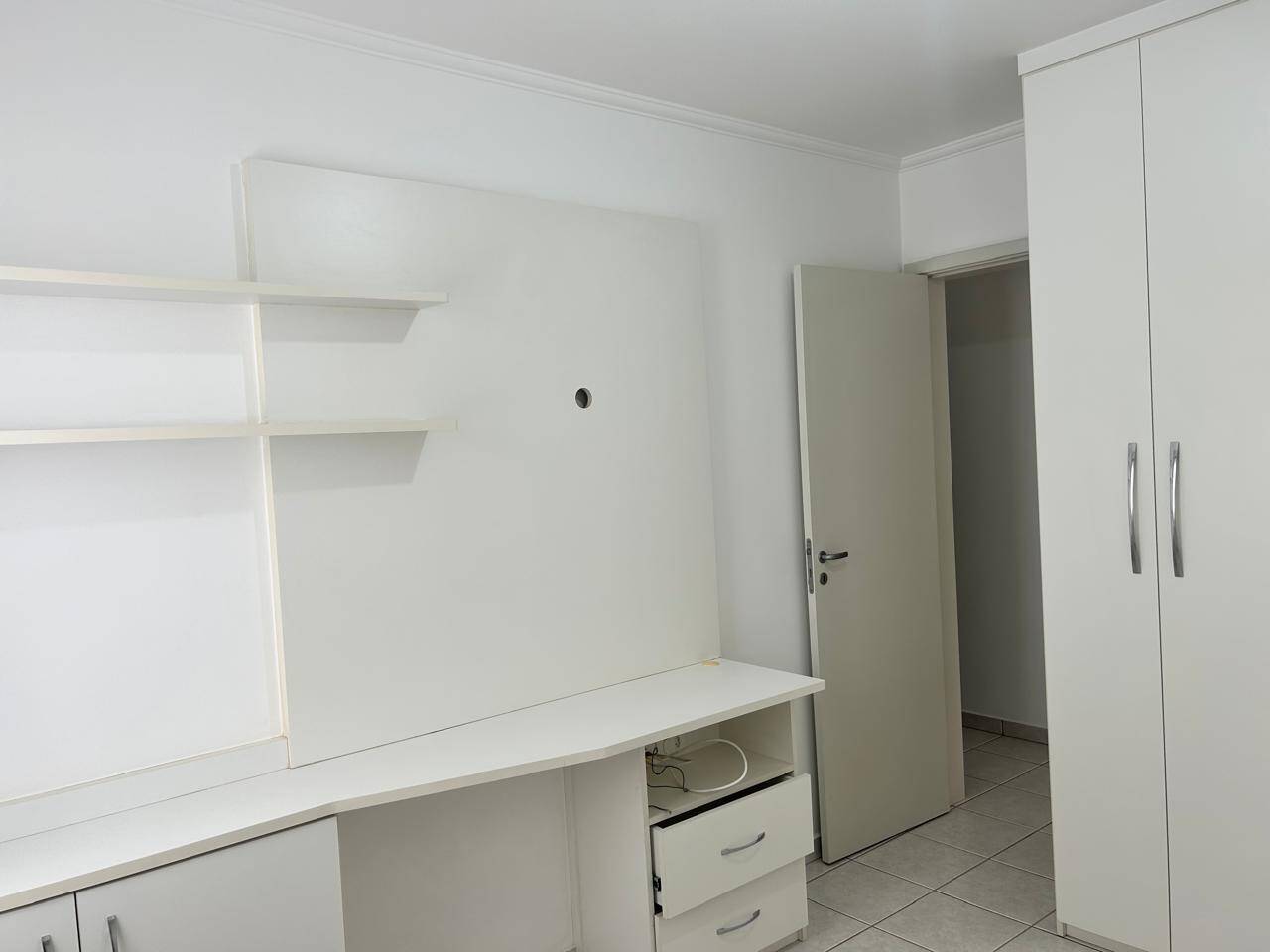 Apartamento à venda com 3 quartos, 86m² - Foto 19